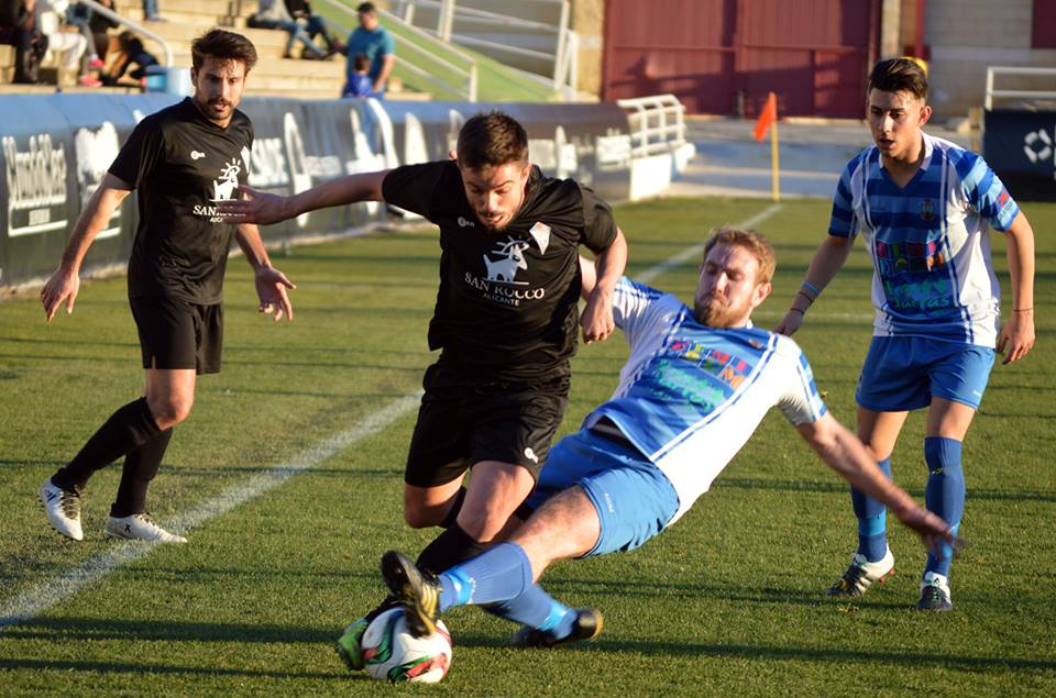 El CFI Alicante empata sin goles en la "final" de Benidorm (0-0 - Cuando Es La Final De Benidorm Fest